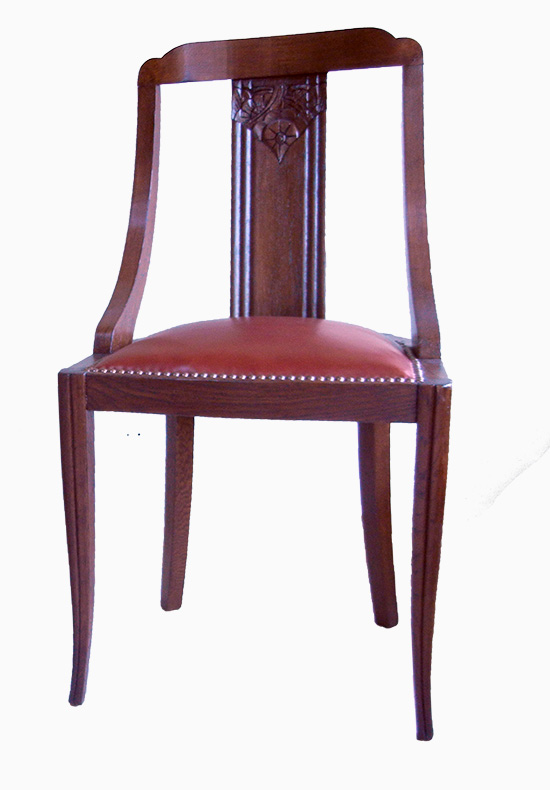 chaises-1940-cuir-teinte-vernis-atelier-secrets-de-siege